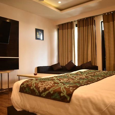 Hotel Black Magic Dharamshala Ngoại thất bức ảnh